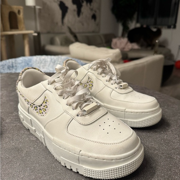 Nike Women's White Sneakers with Leopard Print Accent - Picture 1 of 4